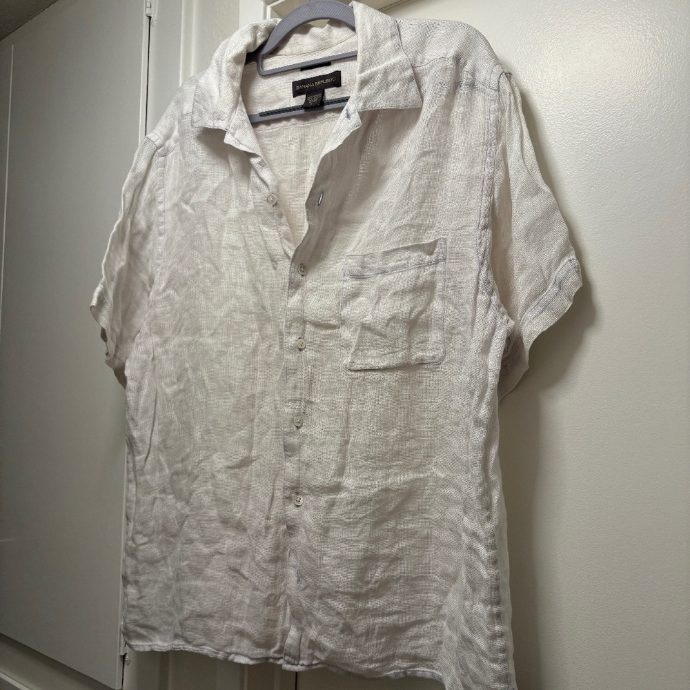 100% Irish linen Banana Republic shirt - size large